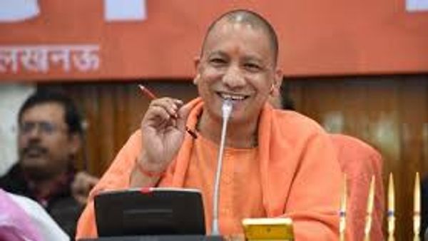 ಯೋಗಿ ಸರ್ಕಾರವು ಉತ್ತರ ಪ್ರದೇಶ ರಾಜ್ಯದಲ್ಲಿ ಎಸ್ಮಾ ಜಾರಿಗೊಳಿಸಿದೆ