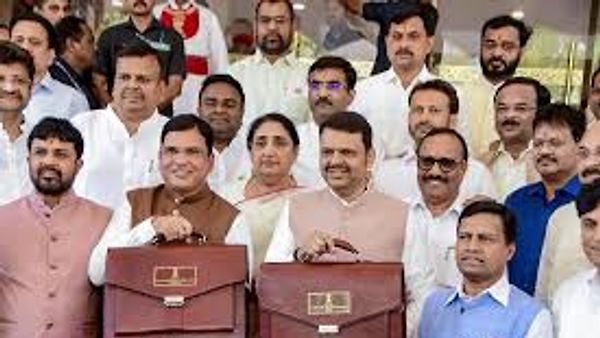 ಮಹಾರಾಷ್ಟ್ರ ಬಜೆಟ್ 2026: ರೈತರಿಗೆ ₹2 ಲಕ್ಷ ಸಾಲ ಮನ್ನಾ, ಮುಂಬೈ 3.0 ಘೋಷಣೆ!