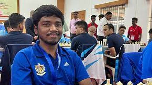 ಭಾರತದ 80 ನೇ ಗ್ರ್ಯಾಂಡ್‌ಮಾಸ್ಟರ್ ಆಗಿ ವಿಘ್ನೇಶ್ ಎನ್ಆರ್