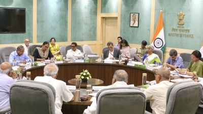 2026–27 ಬಜೆಟ್ ಪೂರ್ವ ಸಭೆ: ನಿರ್ಮಲಾ ಸೀತಾರಾಮನ್ ಅಧ್ಯಕ್ಷತೆಯಲ್ಲಿ ಚರ್ಚೆ ಆರಂಭ