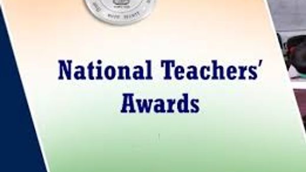 ರಾಷ್ಟ್ರೀಯ ಶಿಕ್ಷಕರ ಪ್ರಶಸ್ತಿಗಳು 2025: ಭಾರತದಾದ್ಯಂತ 45 ಶಿಕ್ಷಕರು ಆಯ್ಕೆ