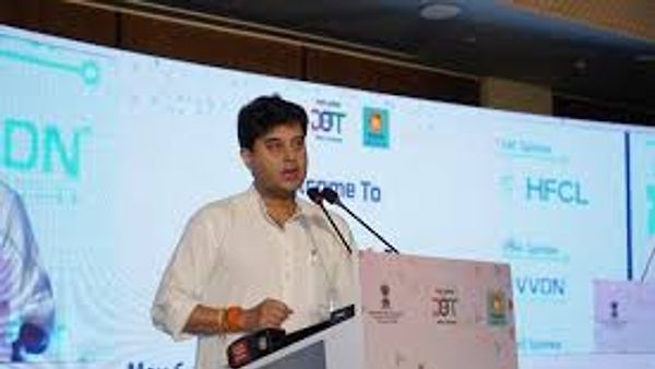 ಭಾರತ್ ಟೆಲಿಕಾಂ 2025 ಅನ್ನು ಉದ್ಘಾಟಿಸಿದ ಕೇಂದ್ರ ಸಚಿವ ಜ್ಯೋತಿರಾದಿತ್ಯ ಸಿಂಧಿಯಾ