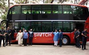 ಅಶೋಕ್ ಲೇಲ್ಯಾಂಡ್ ಅಭಿವೃದ್ಧಿಪಡಿಸಿದ ಭಾರತದ ಮೊದಲ ಎಲೆಕ್ಟ್ರಿಕ್ ಡಬಲ್ ಡೆಕ್ಕರ್ ಬಸ್ 'ಸ್ವಿಚ್ EiV 22'