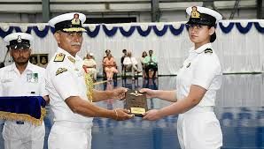 ನೌಕಾಪಡೆಯ ಮೊದಲ ಮಹಿಳಾ ಯುದ್ಧ ಪೈಲಟ್: ಐತಿಹಾಸಿಕ ಹೆಜ್ಜೆಯೊಂದಿಗೆ ಆಸ್ತಾ ಪೂನಿಯಾ