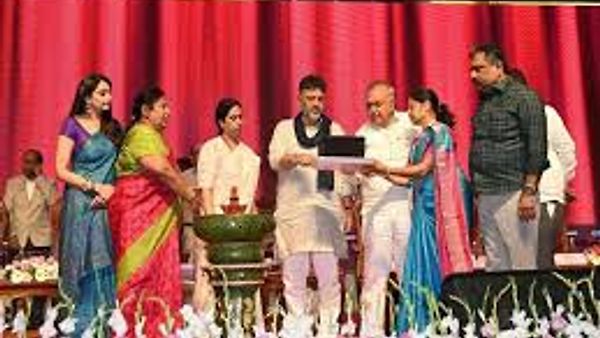 ಮಹಿಳಾ ಉದ್ಯಮಿಗಳಿಗಾಗಿ ರಾಜ್ಯದ ಮೊದಲ ಅಧಿಕೃತ ಇ-ಕಾಮರ್ಸ್ ಪೋರ್ಟಲ್ ‘ಗೃಹಲಕ್ಷ್ಮಿ ಡಿಜಿಟಲ್ ಮಾರ್ಕೆಟಿಂಗ್’ ಬಿಡುಗಡೆ