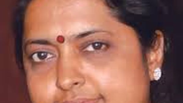 ತರಂಗ ವಾರಪತ್ರಿಕೆ ಸಂಪಾದಕಿ ಡಾ. ಯು.ಬಿ. ರಾಜಲಕ್ಷ್ಮಿಯವರಿಗೆ ಖಾದ್ರಿ ಶಾಮಣ್ಣ ಪ್ರಶಸ್ತಿ