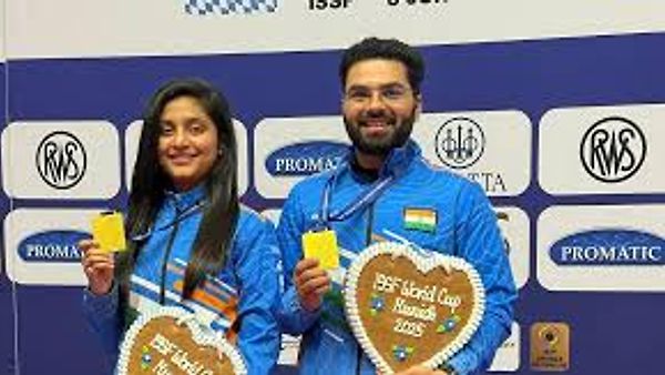ಐಎಸ್‌ಎಸ್‌ಎಫ್ ವಿಶ್ವಕಪ್‌ನಲ್ಲಿ ಆರ್ಯ-ಅರ್ಜುನ ಜೋಡಿಗೆ ಚಿನ್ನದ ಕಾಂತಿ