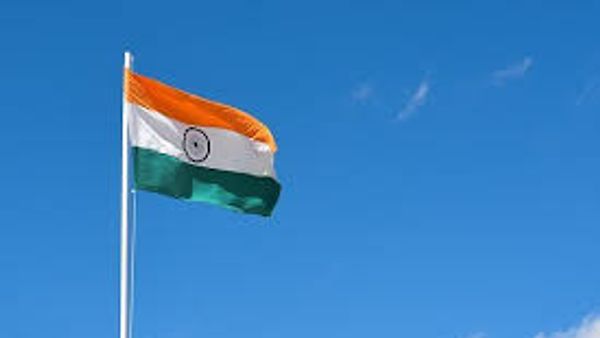 ಸರ್ಕಾರಿ ಕಟ್ಟಡ, ಸಂಸ್ಥೆಗಳಲ್ಲಿ ರಾಷ್ಟ್ರಧ್ವಜ ಹಾರಿಸಲು ಜಮ್ಮು-ಕಾಶ್ಮೀರ ಆದೇಶ