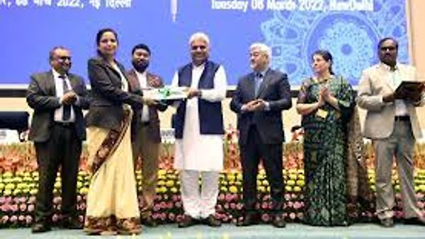 ವಿಶ್ವಕರ್ಮ ರಾಷ್ಟ್ರೀಯ ಪುರಸ್ಕಾರ (VRP) ಮತ್ತು ರಾಷ್ಟ್ರೀಯ ಸುರಕ್ಷತಾ ಪ್ರಶಸ್ತಿಗಳು (NSA)