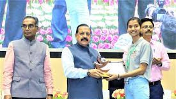53,000 ವಿದ್ಯಾರ್ಥಿಗಳಿಗೆ INSPIRE ಯೋಜನೆಯಡಿ ಆರ್ಥಿಕ ನೆರವು ನೀಡಿದ ಕೇಂದ್ರ ವಿಜ್ಞಾನ ಮತ್ತು ತಂತ್ರಜ್ಞಾನ ಸಚಿವ ಡಾ ಜಿತೇಂದ್ರ ಸಿಂಗ್