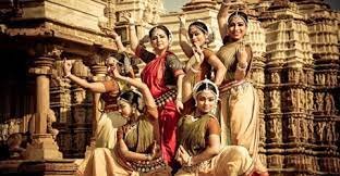 ಖಜುರಾಹೊ ನೃತ್ಯ ಉತ್ಸವವನ್ನು ಮಧ್ಯಪ್ರದೇಶದಲ್ಲಿ ಆಯೋಜಿಸಲಾಗಿದೆ