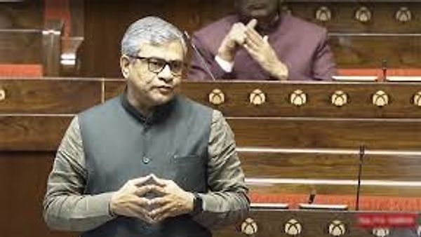 ಭಾರತೀಯ ರೈಲ್ವೆಯ ಆರ್ಥಿಕ ಸ್ಥಿತಿ ಸುಧಾರಣೆ: ಸಂಸತ್ತಿನಲ್ಲಿ ಸಚಿವ ಅಶ್ವಿನಿ ವೈಷ್ಣವ್ ಮಾಹಿತಿ