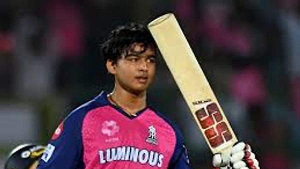 IPL 2025 : ಐಪಿಎಲ್ ಇತಿಹಾಸದಲ್ಲಿ ಶತಕ ಬಾರಿಸಿದ ಅತ್ಯಂತ ಕಿರಿಯ ವೈಭವ್ ಸೂರ್ಯವಂಶಿ