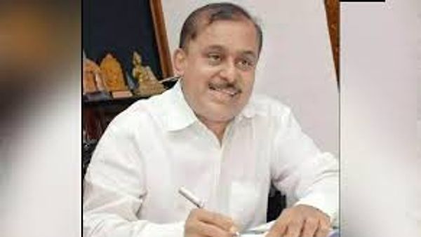 ಸಂಗೀತ ನಿರ್ದೇಶಕ ಹಂಸಲೇಖ ಅವರಿಗೆ ನಾಲ್ವಡಿ ಕೃಷ್ಣರಾಜ ಒಡೆಯರ್ ಪ್ರಶಸ್ತಿ