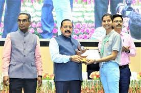 53,000 ವಿದ್ಯಾರ್ಥಿಗಳಿಗೆ INSPIRE ಯೋಜನೆಯಡಿ ಆರ್ಥಿಕ ನೆರವು ನೀಡಿದ ಕೇಂದ್ರ ವಿಜ್ಞಾನ ಮತ್ತು ತಂತ್ರಜ್ಞಾನ ಸಚಿವ ಡಾ ಜಿತೇಂದ್ರ ಸಿಂಗ್