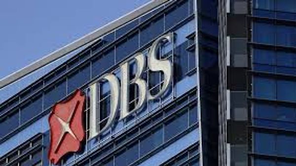 ‘Global Bank of the Year’ ಪ್ರಶಸ್ತಿ ಪಡೆದ DBS – 2025