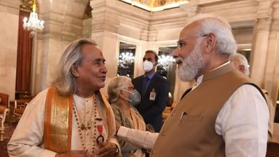 ಹಿಂದೂಸ್ತಾನಿ ಶಾಸ್ತ್ರೀಯ ಸಂಗೀತದ ಪ್ರಖ್ಯಾತ ಪಂಡಿತ್ ಛನ್ನೂಲಾಲ್ ಮಿಶ್ರಾ ನಿಧನ