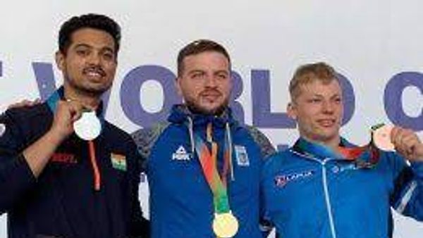 ವಿಶ್ವಕಪ್ ಶೂಟಿಂಗ್ : ಬೆಳ್ಳಿ ಜಯಿಸಿದ ಸ್ವಪ್ರಿಲ್