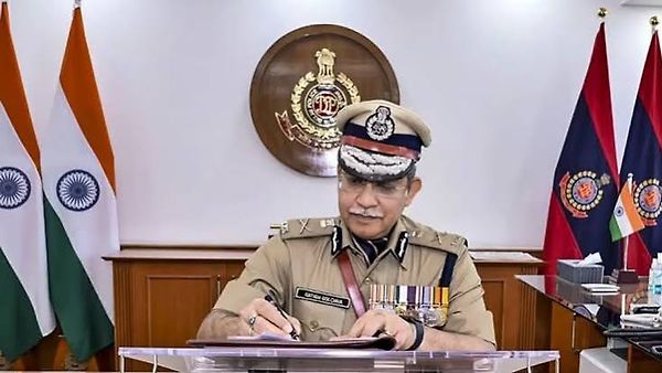 ದೆಹಲಿ ಹೋಂ ಗಾರ್ಡ್ಸ್ ಮಹಾನಿರ್ದೇಶಕರಾಗಿ ಸತೀಶ್ ಗೋಲ್ಚಾ ನೇಮಕ