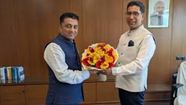 ಭೂಸಂಪನ್ಮೂಲ ಇಲಾಖೆಯ ನೂತನ ಕಾರ್ಯದರ್ಶಿಯಾಗಿ ನರೇಂದ್ರ ಭೂಷಣ್ ಅಧಿಕಾರ ಸ್ವೀಕಾರ