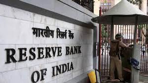 RBI ನಿಂದ ನಗರ ಸಹಕಾರಿ ಬ್ಯಾಂಕ್‌ಗಳನ್ನು ಬಲಪಡಿಸಲು ನಾಲ್ಕು ಪ್ರಮುಖ ಕ್ರಮಗಳ ಸೂಚನೆ