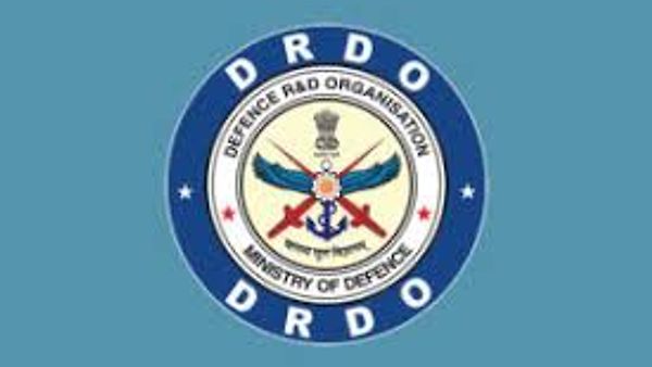DRDO 2020 ರಲ್ಲಿ ರಷ್ಯಾದ ರೊಸೊಬೊರೊನೆಕ್ಸ್‌ಪೋರ್ಟ್‌ ಒಪ್ಪಂದಕ್ಕೆ ಸಹಿ ಹಾಕಿತು.