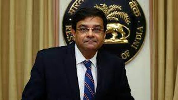 ಎಐಐಬಿ(AIIB)ಯ ನೂತನ ಉಪಾಧ್ಯಕ್ಷರಾಗಿ ಉರ್ಜಿತ್ ಪಟೇಲ್ ಆಯ್ಕೆ