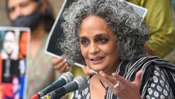 ಲೇಖಕಿ ಅರುಂಧತಿ ರಾಯ್​​ಗೆ 2024ರ PEN ಪಿಂಟರ್ ಪ್ರಶಸ್ತಿ