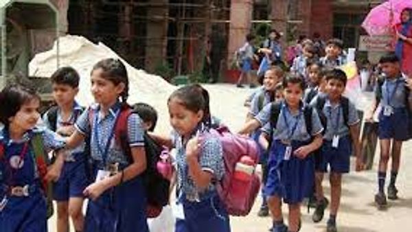 2025–26: ಶಾಲಾ ಆರಂಭಕ್ಕೆ ರಾಜ್ಯದ ಮಕ್ಕಳಿಂದ ‘ಸೇತುಬಂಧ’ ಆರಂಭ