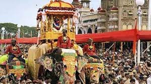 ದೀಪದ ಬೆಳಕಿನಲ್ಲಿ ಅದ್ದೂರಿ ಜಂಬೂಸವಾರಿ