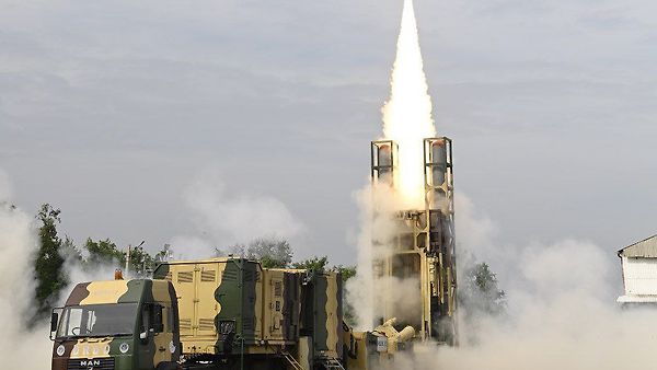 DRDO : ಲಾಂಗ್ ರೇಂಜ್ ಲ್ಯಾಂಡ್ ಅಟ್ಯಾಕ್ ‘ಕ್ರೂಸ್ ಕ್ಷಿಪಣಿ’ಯ ಮೊದಲ ಹಾರಾಟ ಪರೀಕ್ಷೆ ಯಶಸ್ವಿ