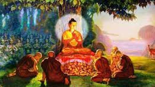 ಸಾರನಾಥದಲ್ಲಿ ಧಮ್ಮಚಕ್ಕ ದಿನಾಚರಣೆ ಆಚರಣೆ