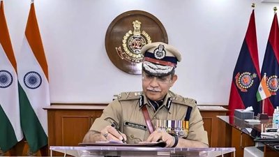 ದೆಹಲಿ ಹೋಂ ಗಾರ್ಡ್ಸ್ ಮಹಾನಿರ್ದೇಶಕರಾಗಿ ಸತೀಶ್ ಗೋಲ್ಚಾ ನೇಮಕ