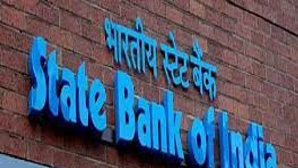 ಸ್ಟೇಟ್ ಬ್ಯಾಂಕ್ ಆಫ್ ಇಂಡಿಯಾ(SBI) ದಲ್ಲಿ ಖಾಲಿ ಇರುವ ಹುದ್ದೆಗಳ ನೇಮಕಾತಿ l PUC ಪಾಸಾದ ಅಭ್ಯರ್ಥಿಗಳಿಂದ ಅರ್ಜಿ ಆಹ್ವಾನ