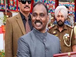 ಭಾರತದ ನೂತನ ಸಿಎಜಿ ಆಗಿ ನೇಮಕಗೊಂಡ ಗಿರೀಶ್ ಚಂದ್ರ ಮುಮ್ಮು ನೇಮಕ