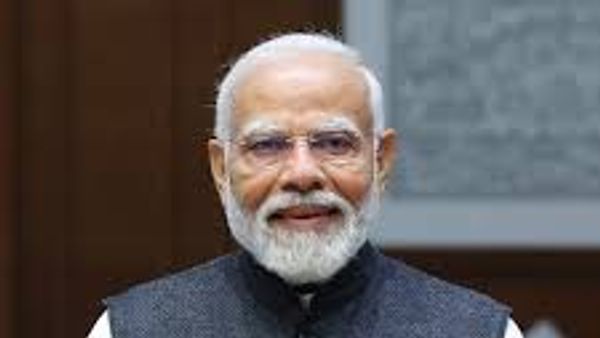 ನರೇಂದ್ರ ಮೋದಿಯ ರಾಜಕೀಯ ಪಯಣಕ್ಕೆ ರಜತ ಸಂಭ್ರಮ