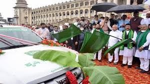 ರಾಜ್ಯ ಸರ್ಕಾರದ ಕೃಷಿಸಂಜೀವಿನಿ ವಾಹನಗಳಿಗೆ ಸಿಎಂ ಬಿಎಸ್ ವೈ ಚಾಲನೆ