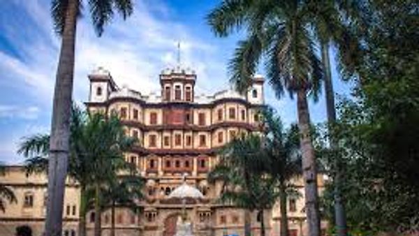 ಸತತ ಎಂಟನೇ ಬಾರಿ ಭಾರತದ ಅತ್ಯಂತ ಸ್ವಚ್ಛ ನಗರ ಮಧ್ಯಪ್ರದೇಶದ 'ಇಂದೋರ್'