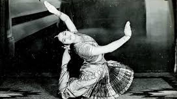 ಭಾರತನಾಟ್ಯ ದಂತಕಥೆ ಕುಮಾರಿ ಕಮಲಾ ನಿಧನ