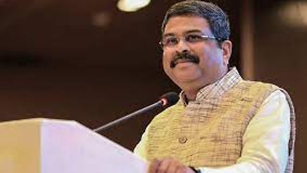 ಧರ್ಮೇಂದ್ರ ಪ್ರಧಾನ್ ಅವರು EdCIL ವಿದ್ಯಾಂಜಲಿ ವಿದ್ಯಾರ್ಥಿವೇತನ ಕಾರ್ಯಕ್ರಮವನ್ನು ಪ್ರಾರಂಭಿಸಿದರು