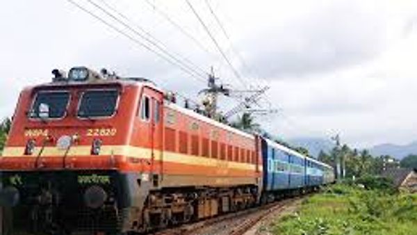 ಈಶಾನ್ಯ ರೈಲ್ವೆ ಯಲ್ಲಿ ಖಾಲಿ ಇರುವ ಸುಮಾರು 1104 ಅಪ್ರೆಂಟಿಸ್ ಹುದ್ದೆಗಳಿಗೆ ಆನ್‌ಲೈನ್‌ ಮೂಲಕ ಅರ್ಜಿ ಆಹ್ವಾನಿಸಲಾಗಿದ್ದು ಈ ಕುರಿತ ಮಾಹಿತಿ ನಿಮಗಾಗಿ