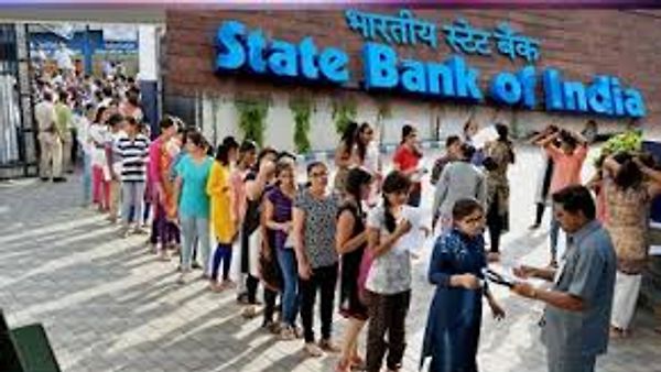 ಸ್ಟೇಟ್ ಬ್ಯಾಂಕ್ ಆಫ್ ಇಂಡಿಯಾ (SBI) ದಲ್ಲಿ ಖಾಲಿ ಇರುವ ವಿವಿಧ ಹುದ್ದೆಗಳಿಗೆ ಅರ್ಜಿ ಅಹ್ವಾನ