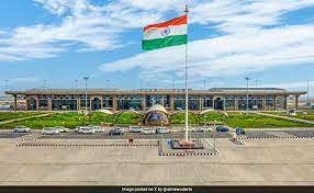 ಸೂರತ್ ವಿಮಾನ ನಿಲ್ದಾಣವನ್ನು ಅಂತರಾಷ್ಟ್ರೀಯ ವಿಮಾನ ನಿಲ್ದಾಣವನ್ನಾಗಿ ಘೋಷಿಸುವ ಯೋಜನೆಗೆ ಕೇಂದ್ರ ಅನುಮತಿ