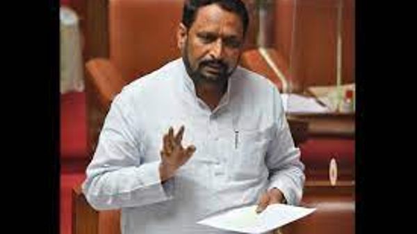 KSRTC ಟ್ರೇಡ್ ಮಾರ್ಕ್ ಬಳಕೆಗೆ ಕರ್ನಾಟಕ ಸ್ವತಂತ್ರ, ಸಚಿವ ಲಕ್ಷ್ಮಣ ಸವದಿ