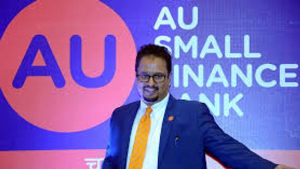 ಯುನಿವರ್ಸಲ್ ಬ್ಯಾಂಕ್ ಹಾದಿಯಲ್ಲಿ AU ಬ್ಯಾಂಕ್: MD & CEO ಆಗಿ ಸಂಜಯ್ ಅಗರ್ವಾಲ್ ಮರುನೇಮಕ.