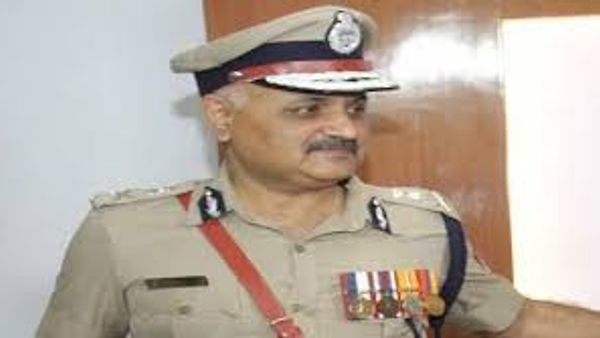 ಪ್ರವೀಣ್ ಸೂದ್ ಅವರು ರಾಜ್ಯದ ನೂತನ ಡಿಜಿ-ಐಜಿಪಿಯಾಗಿ  ಅಧಿಕಾರ ಸ್ವೀಕಾರಸಿದ್ದಾರೆ