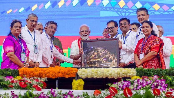 ಮೋದಿ ಅಹಮದಾಬಾದ್‌ನಲ್ಲಿ ₹5,400 ಕೋಟಿ ಯೋಜನೆ ಉದ್ಘಾಟನೆ