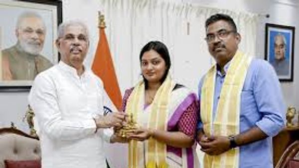 ಮಲಯಾಳಂ ಈಗ ಕೇರಳದ ಏಕೈಕ ಅಧಿಕೃತ ಭಾಷೆ: ಮಸೂದೆಗೆ ರಾಜ್ಯಪಾಲರ ಅಂಕಿತ