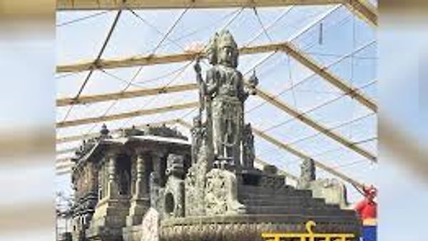ಲಕ್ಕುಂಡಿ : ಗಣರಾಜ್ಯೋತ್ಸವದ ಪಥಸಂಚಲನದಲ್ಲಿ ಭಾಗವಹಿಸಲು ಸಿದ್ದಗೊಂಡ ಸ್ತಬ್ಧಚಿತ್ರ ಅನಾವರಣ
