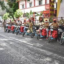 ದೇಶದಲ್ಲೇ ಮೊದಲ ಬಾರಿಗೆ ಬೆಂಗಳೂರಿನಲ್ಲಿ ಇ-ಬೈಕ್ ಮೂಲಕ ಅಂಚೆ ವಿತರಣೆ